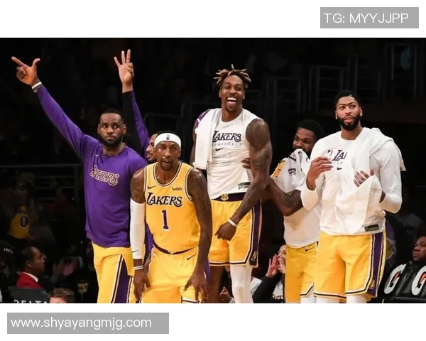 姚明新秀赛季对阵湖人队的精彩表现与历史意义分析